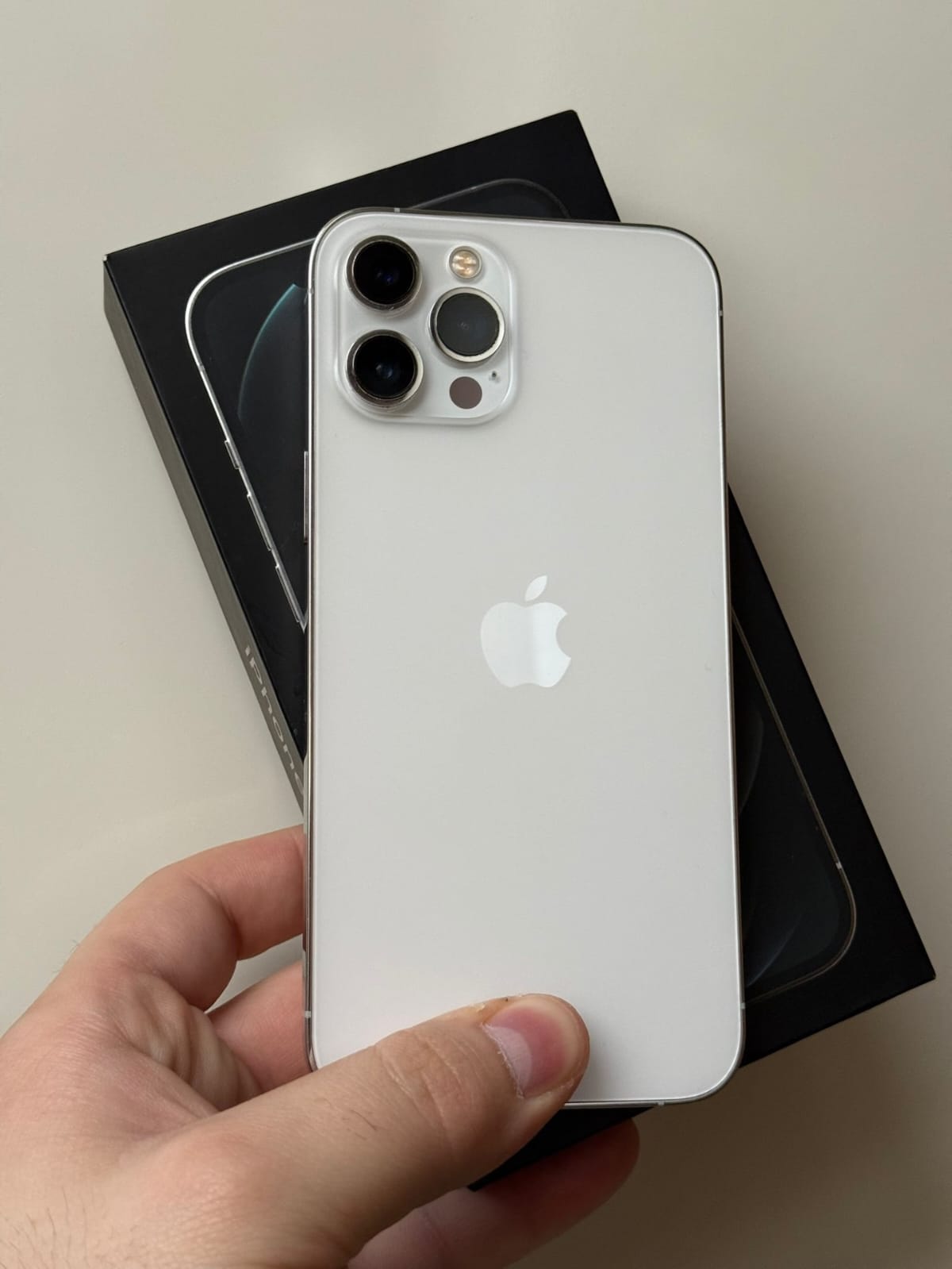 iPhone 12 pro max